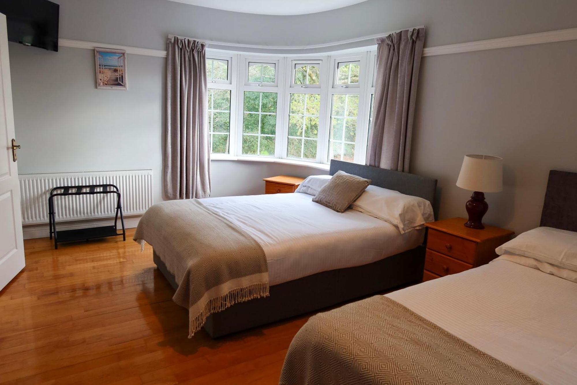 Woodville Lodge Guesthouse 基拉尼 外观 照片