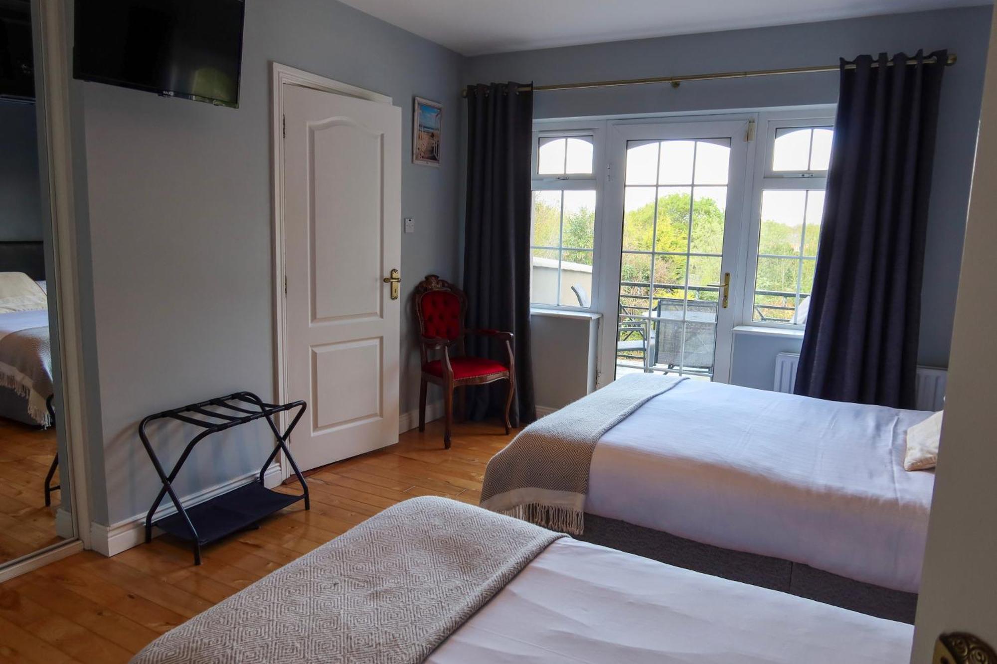 Woodville Lodge Guesthouse 基拉尼 外观 照片