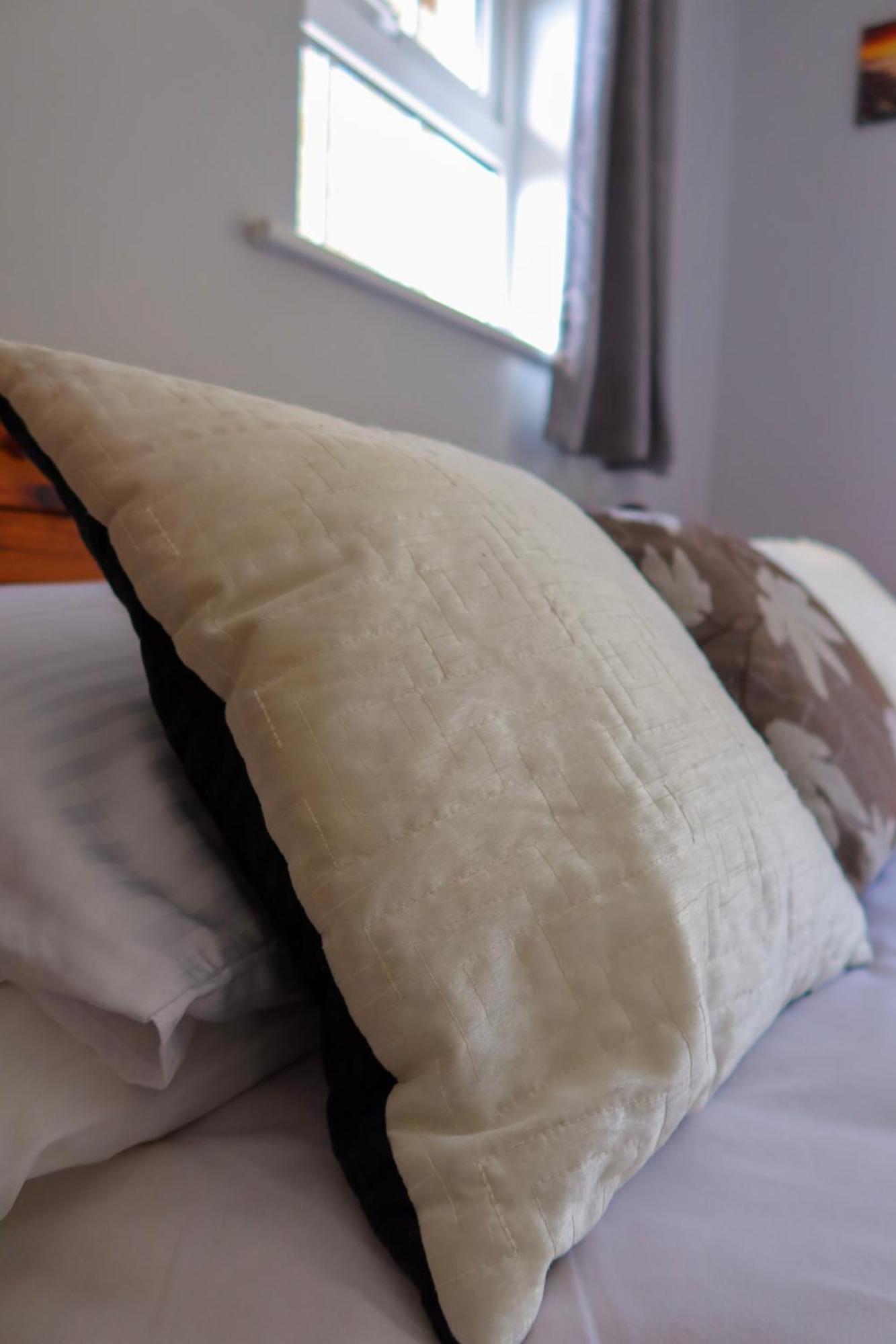 Woodville Lodge Guesthouse 基拉尼 外观 照片