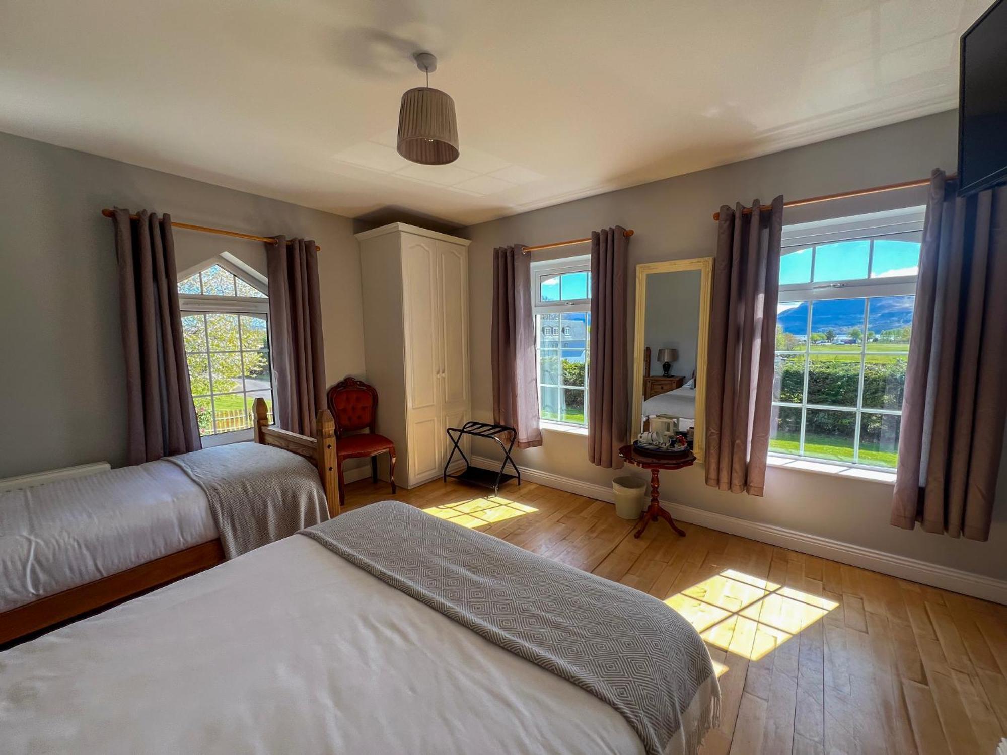 Woodville Lodge Guesthouse 基拉尼 外观 照片